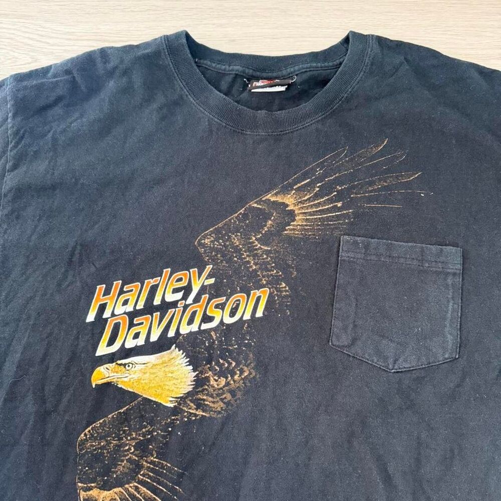 Vintage 2011 Harley-Davidson black pocket t-shirt